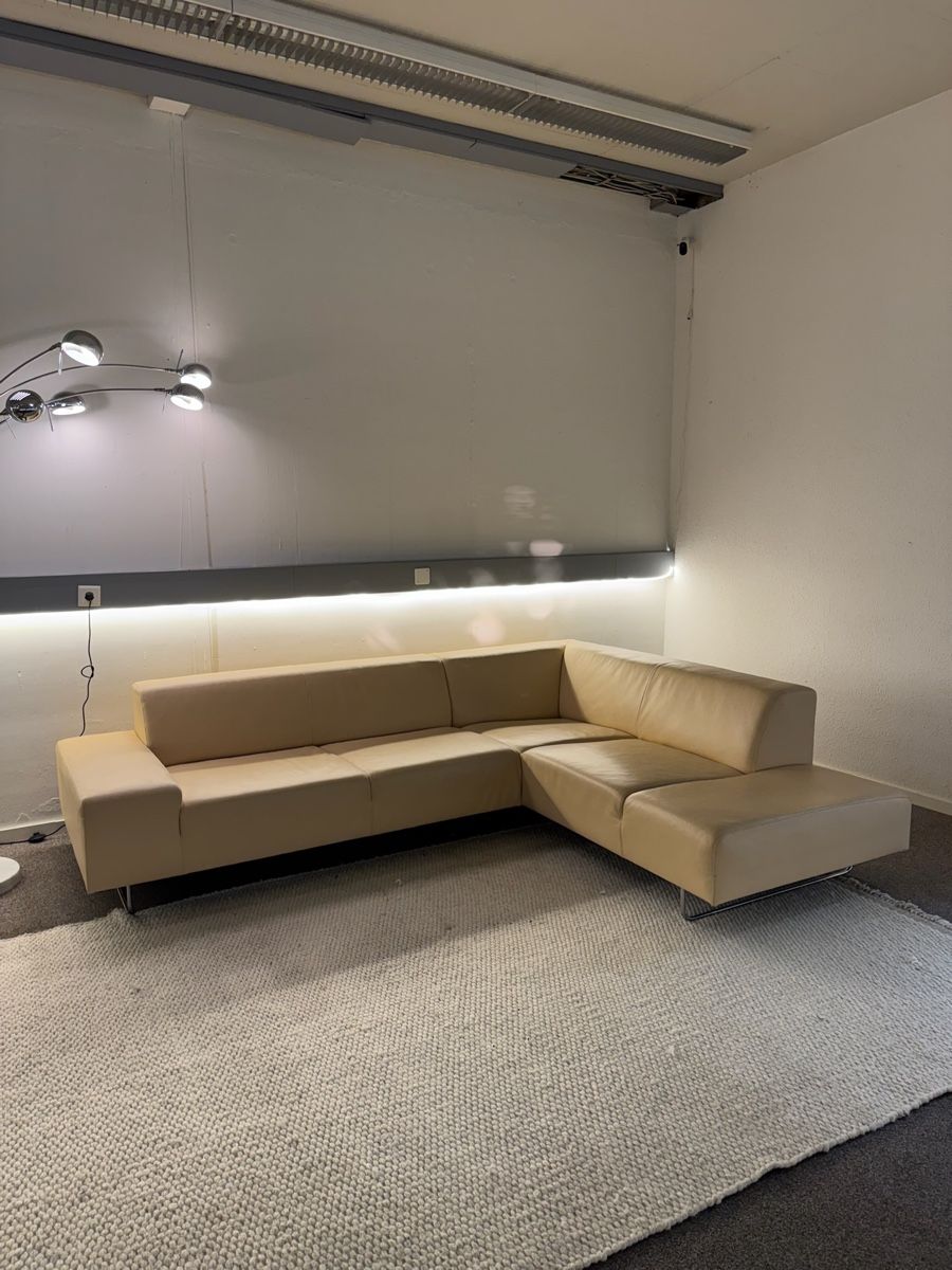 Sofas: Ecksofa aus echtem Stierleder, Khaki mustard – Gebraucht aus Fehraltorf von Sofalab.swiss 8