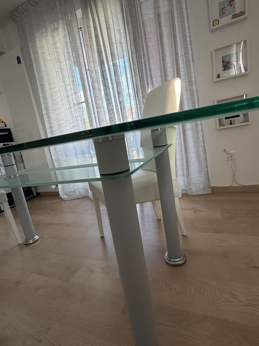 Tables: Tisch - Glastisch – D'occasion à Glattbrugg par man_6zpg 5