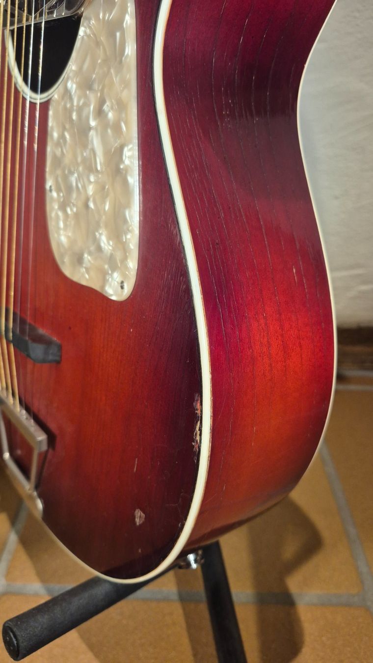 Höfner Strumenti musicali: Höfner 520 Rubber Bridge Conversion 1950s – Usato da Winterthur venduto da NorrSydGuitars 8