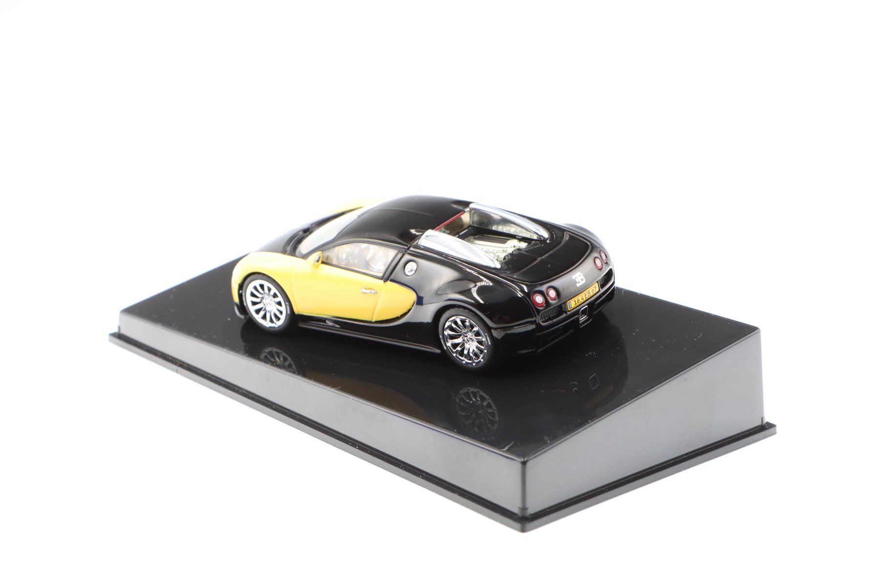 Bugatti Modellini d'auto: Bugatti Veyron 16.4 2001 1:43 AutoArt – Nuovo e nell'imballaggio originale da Bühl b.Aarberg venduto da modelldiecast 7