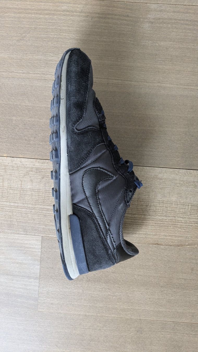 Nike Scarpe da uomo: Nike Internationalist By You Custom – Usato da Winterthur venduto da beeray 3