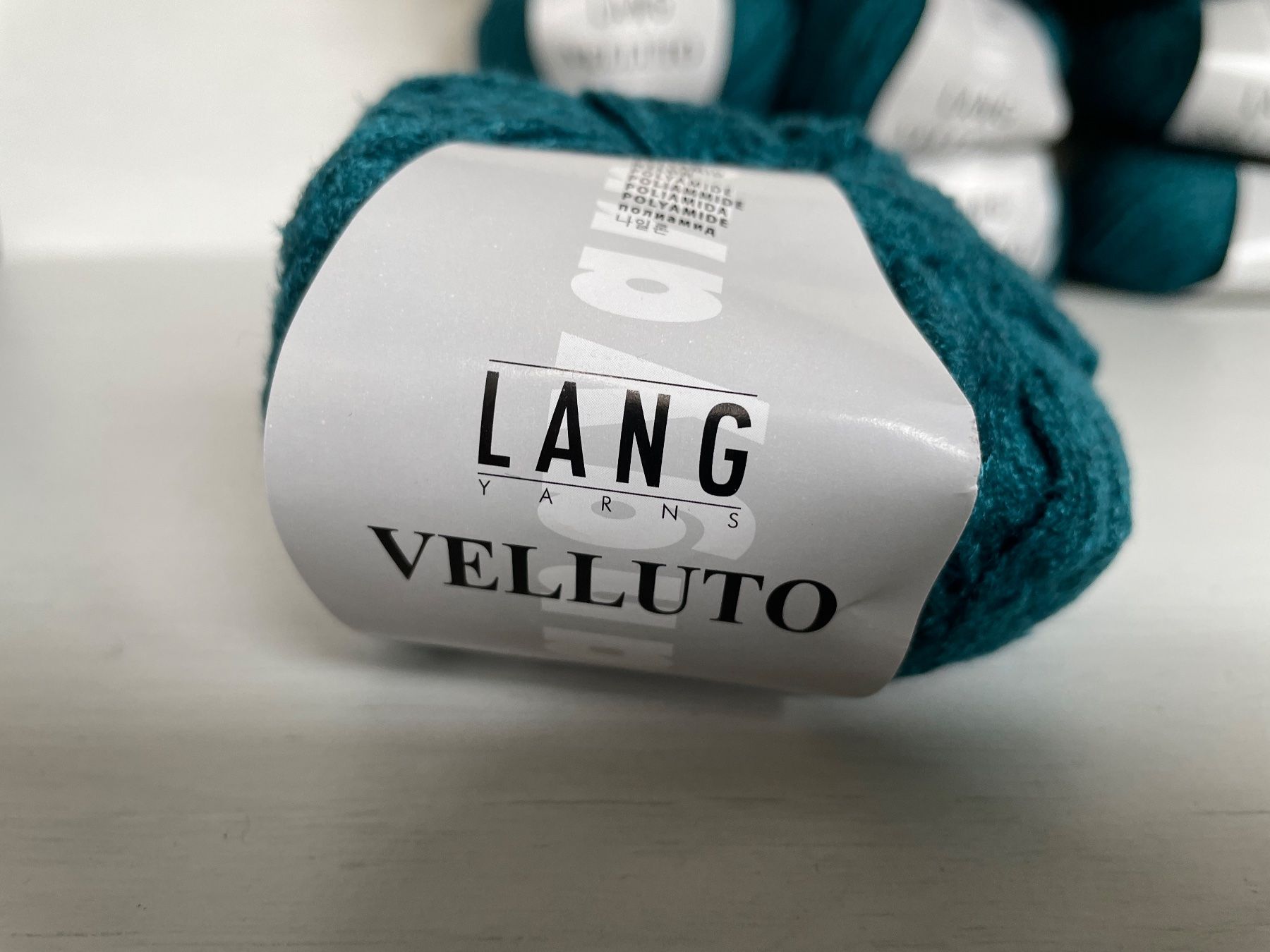 Lana: 1 Knäuel Lang Velluto – Nuovo e nell'imballaggio originale da Büsserach venduto da bor_s88m