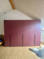 Kleiderschrank Bordeauxrot mit Kratzer Gr