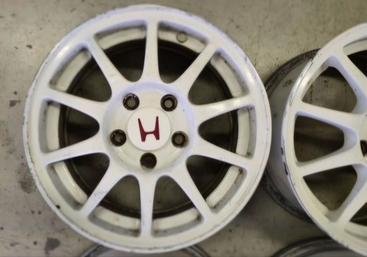 Honda Cerchioni: Jantes integra type r dc2 – Usato da Les Bois venduto da ric_lld7 3