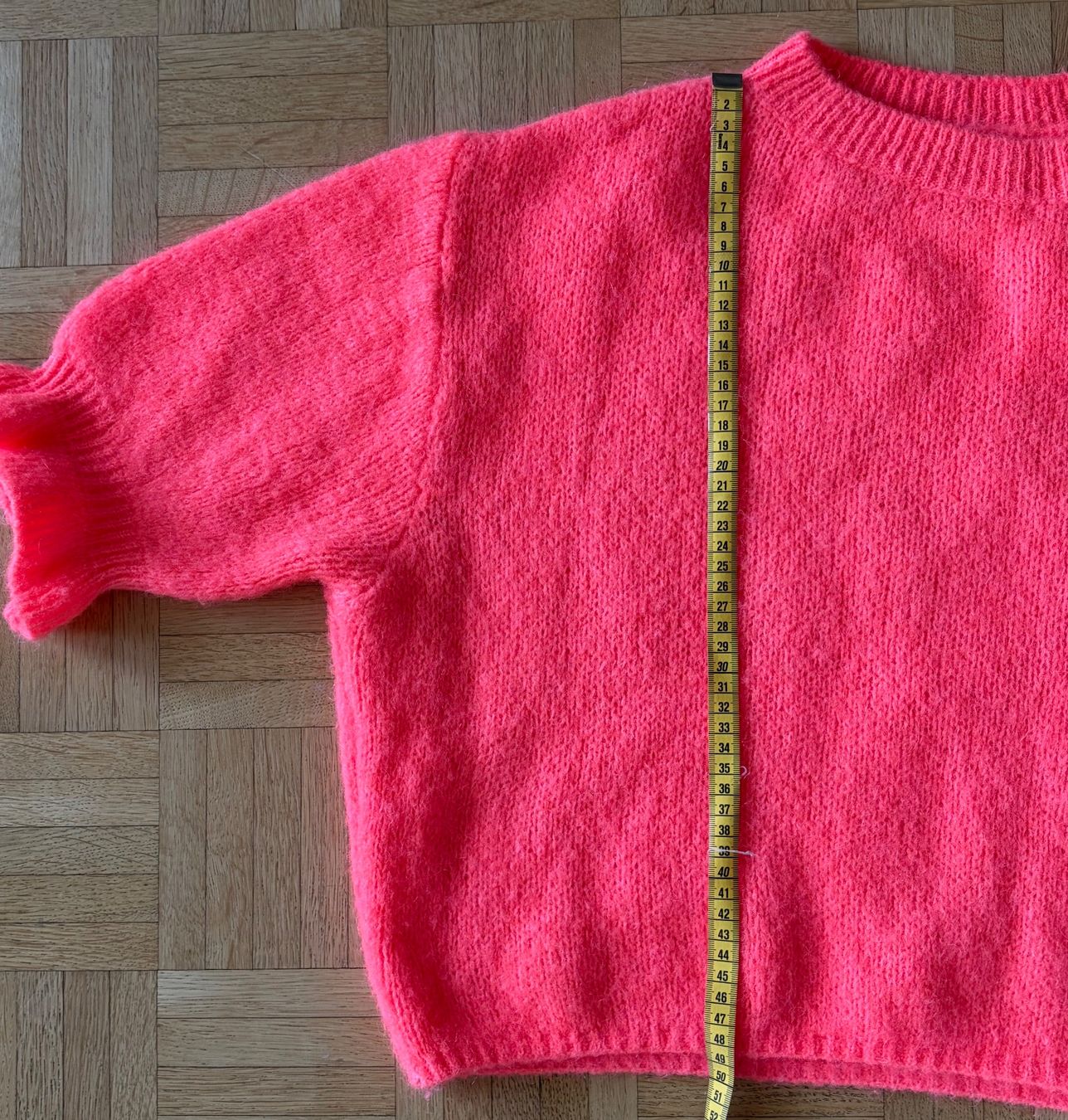 Pullover & Sweatshirts: Damen Pullover neon orange Grösse L mit Rüschenärmeln neu – Neu und originalverpackt aus Meilen von Sura18 3