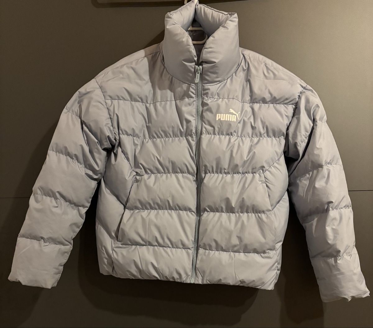 Puma Giacche & Cappotti: Veste PUMA.TAille.XS – Usato da Delémont venduto da Vendeur_3