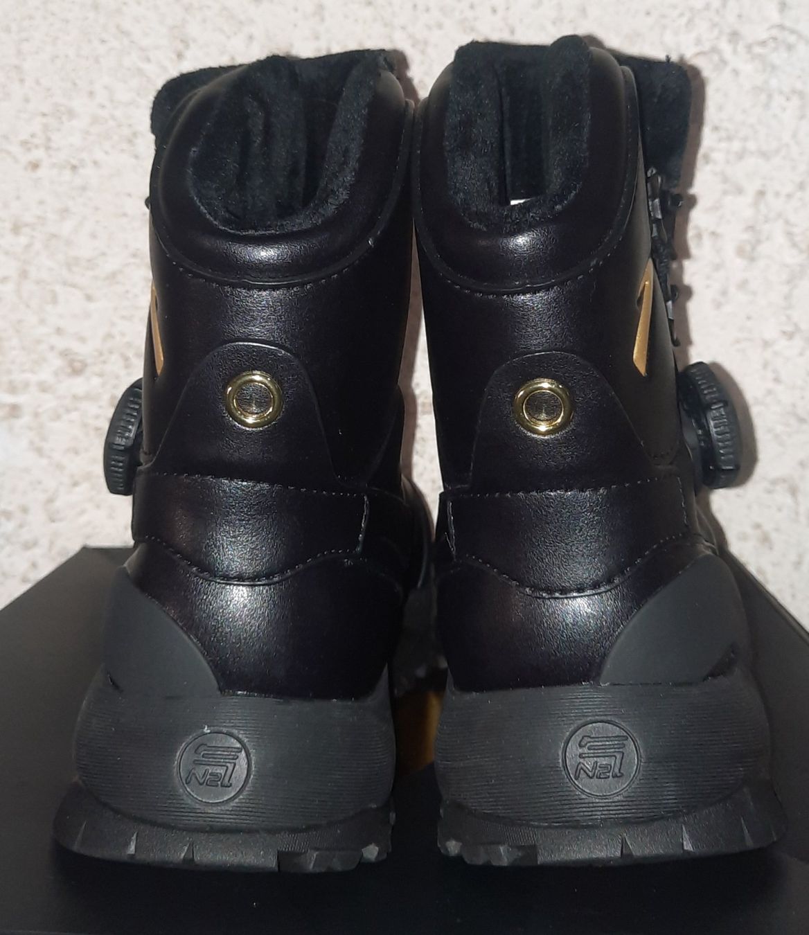 Scarpe da uomo: Winter Boots Boa Arctic Grip Vibram – Nuovo e nell'imballaggio originale da Préverenges venduto da mam_629h 2