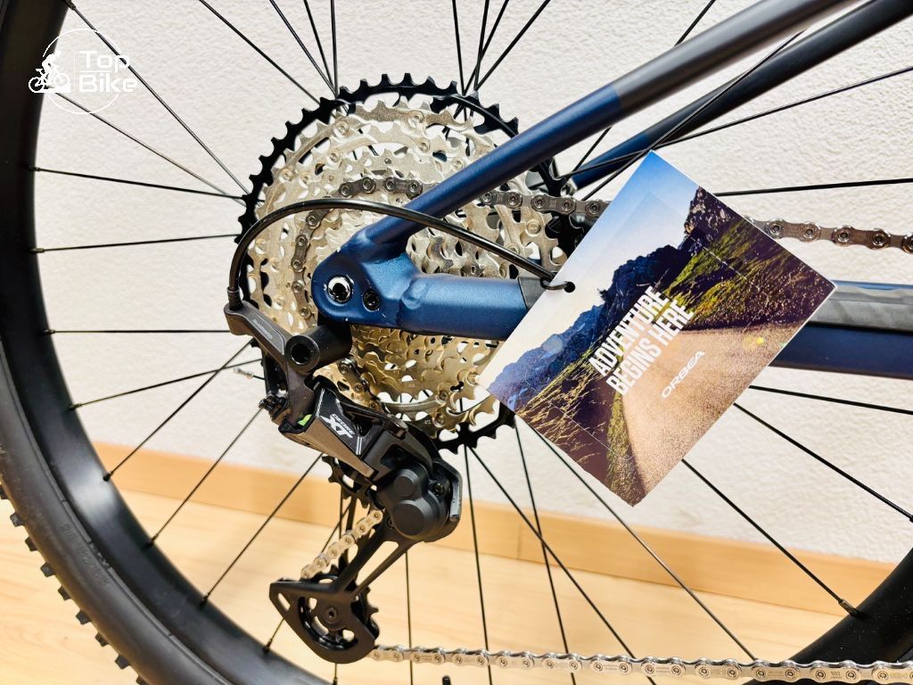 Orbea Biciclette: NEW Orbea Oiz H10 S – Nuovo (secondo la descrizione) da Stallikon venduto da TopBikeCH 1