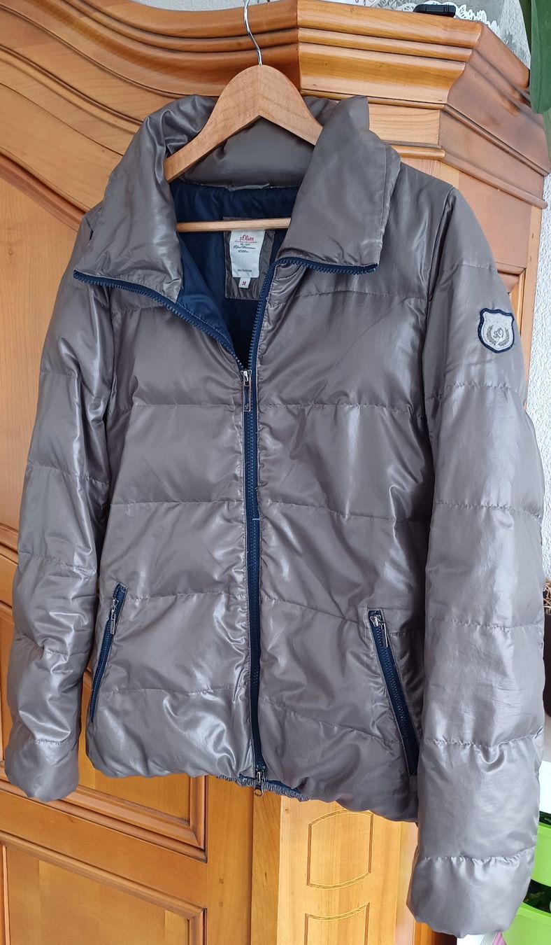 S.Oliver Giacche: Winterjacke S. Oliver Gr. 38 mit echten Daunen – Usato da Signau venduto da Jana79