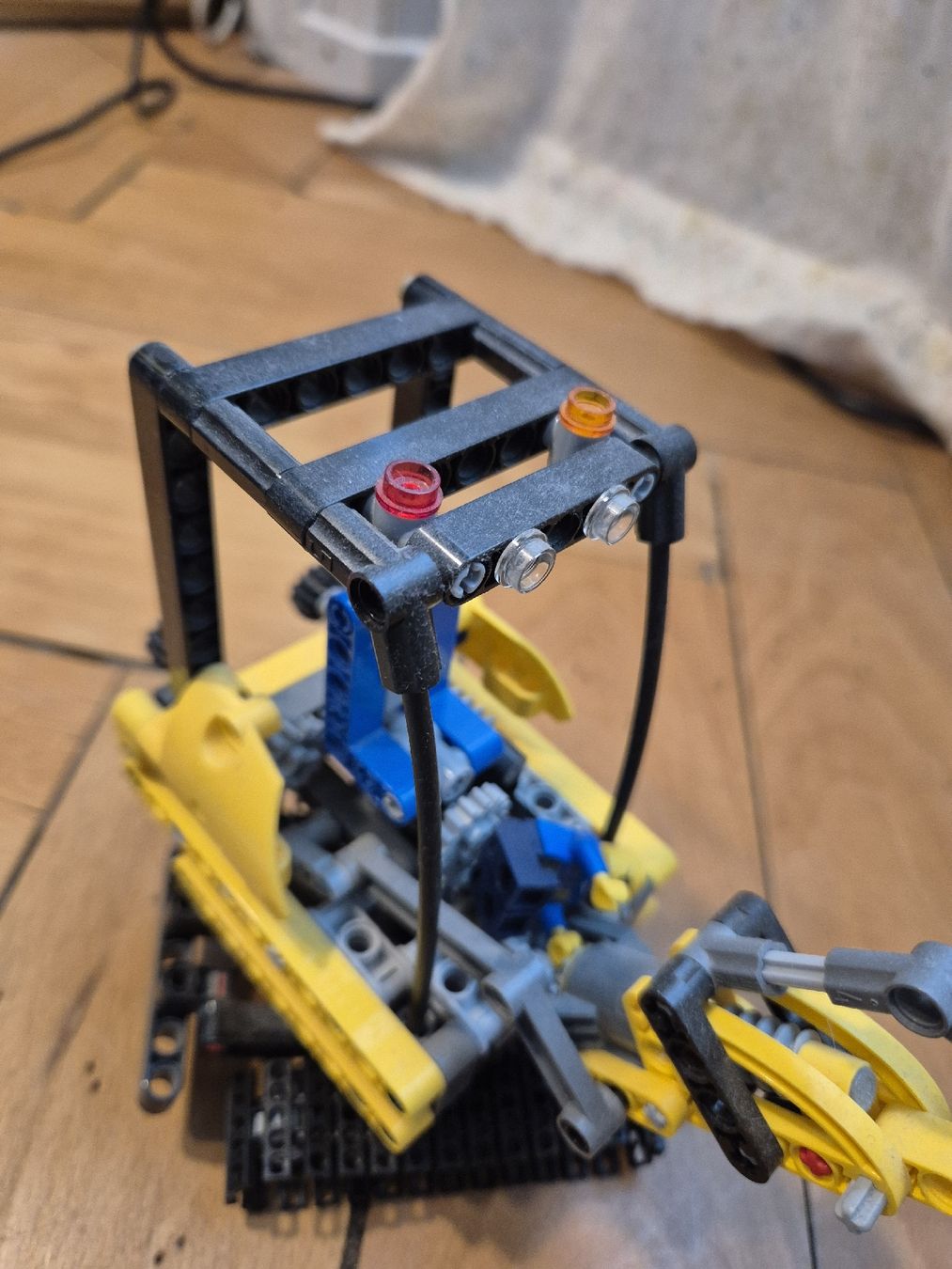 Lego Giocattoli: Lego Technic, kleiner Bagger, 8047, gebaucht – Usato da Zürich venduto da Enila1977 5