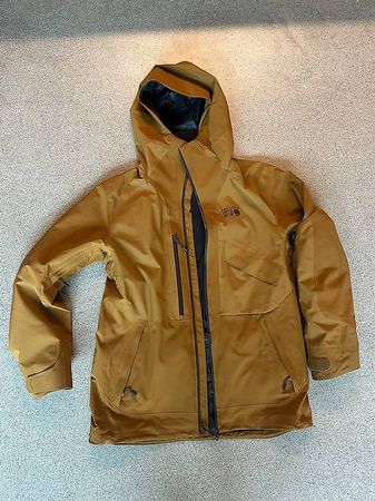 Mountain Hardwear GORE-TEX Herrenjacke Gr. M  Neu