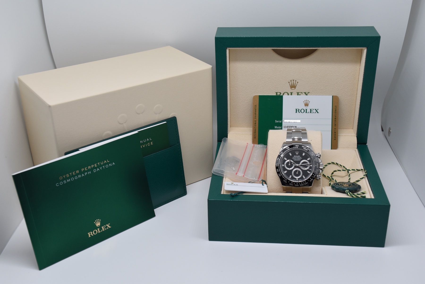 Rolex Uhren: Rolex Daytona Schwarz Ref. 116500LN, Full-Set, 1. Hand – Gebraucht aus Zug von eMDi_Collection 8