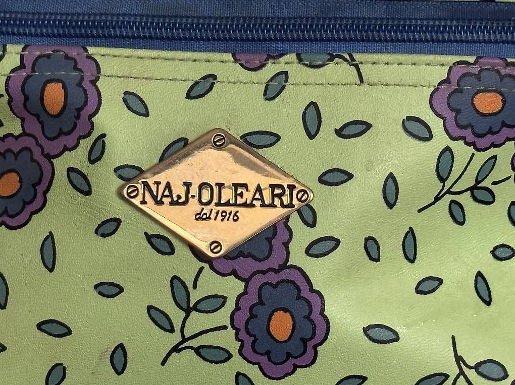 Alle Werkzeuge: Najoleari Leather Beauty case – Gebraucht aus Melide von cla_g5fs 1