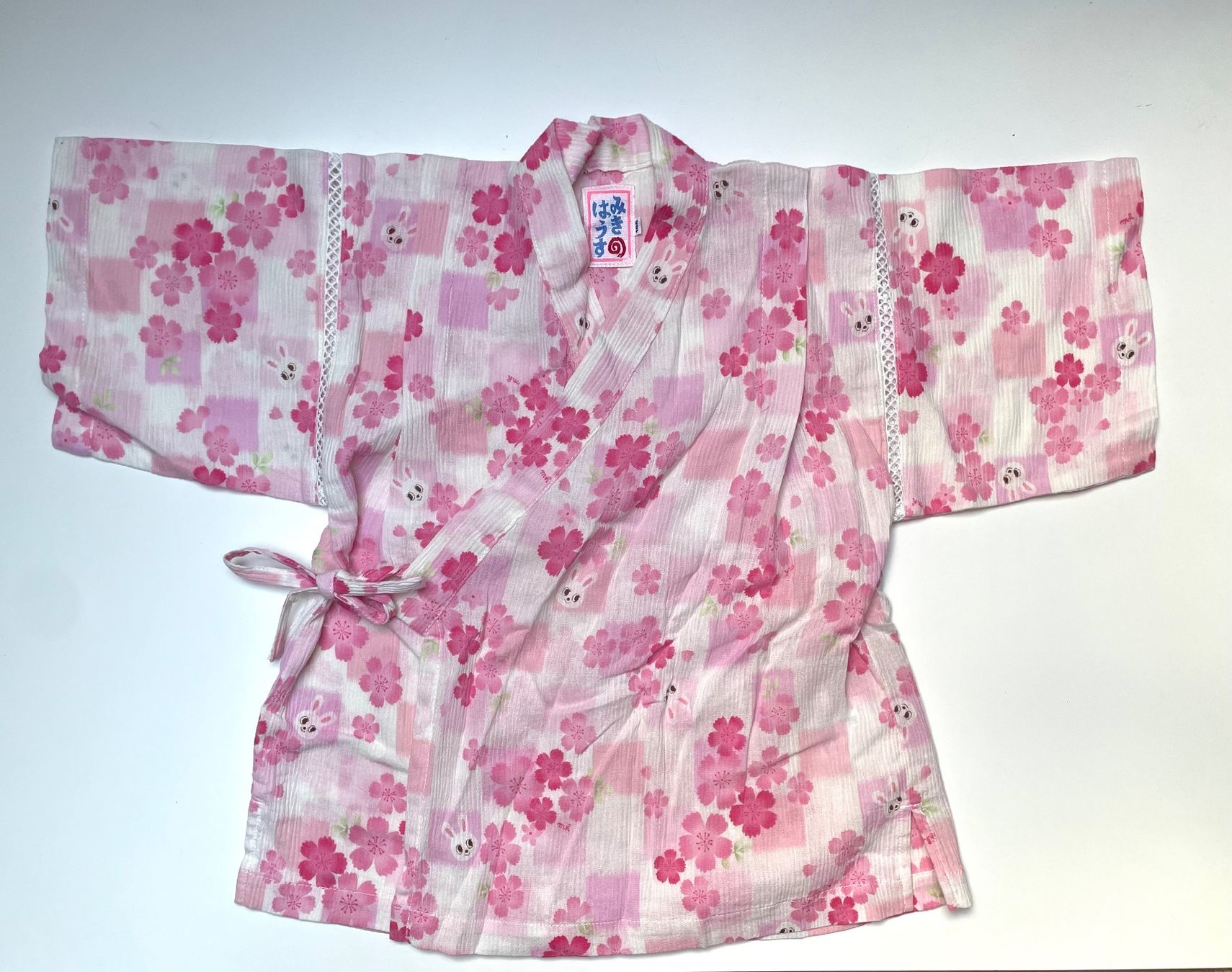 Art international: Baby Kimono Gr.100 – D'occasion à Grellingen par dinge