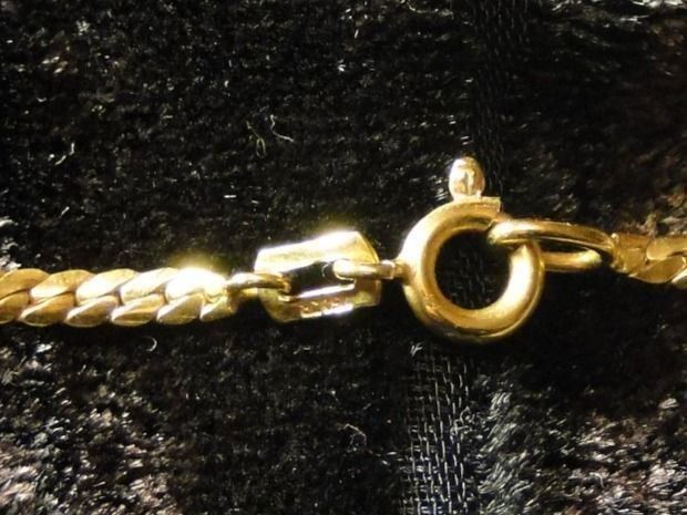 Ketten: Wunderschöne Collier 18 K Unikat – Gebraucht aus Emmenbrücke von Ulisse-22 4