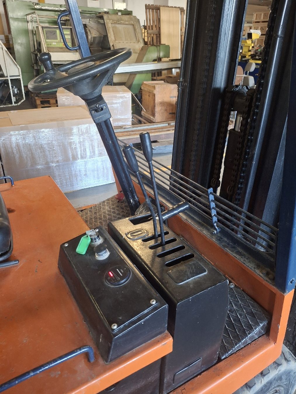 Carrelli elevatori e a forche: Gabelstapler Unimax E25 – 2,5t – Usato da Thal venduto da akp-tech 3