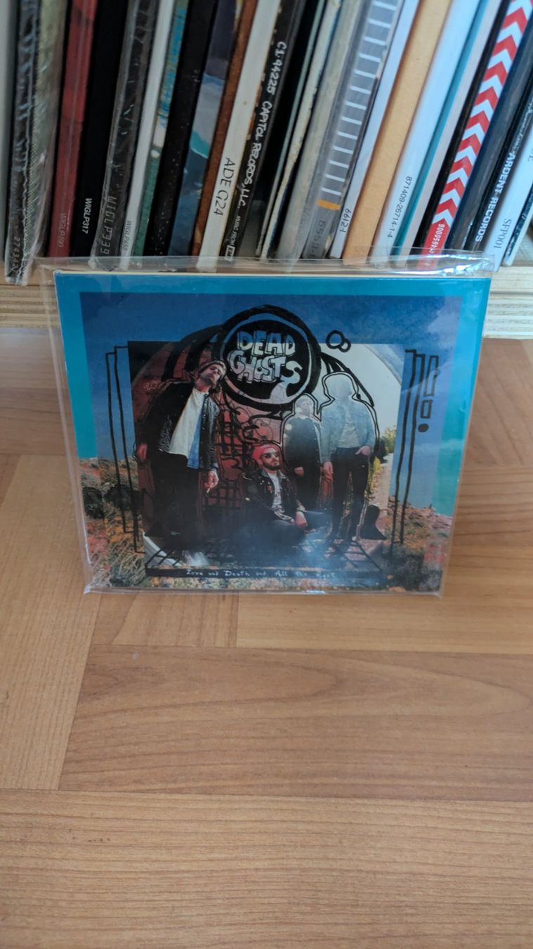 CD: Dead Ghosts - Love and Death and All The Rest – Usato da Steinen venduto da beatstick