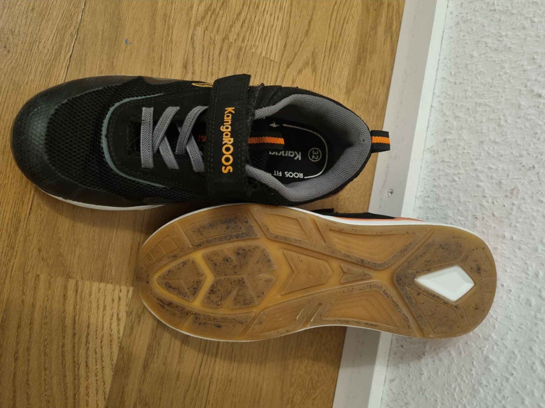 Scarpe per ragazzi: Hallenschuh gr 32 – Usato da Rümlang venduto da Franny93 2