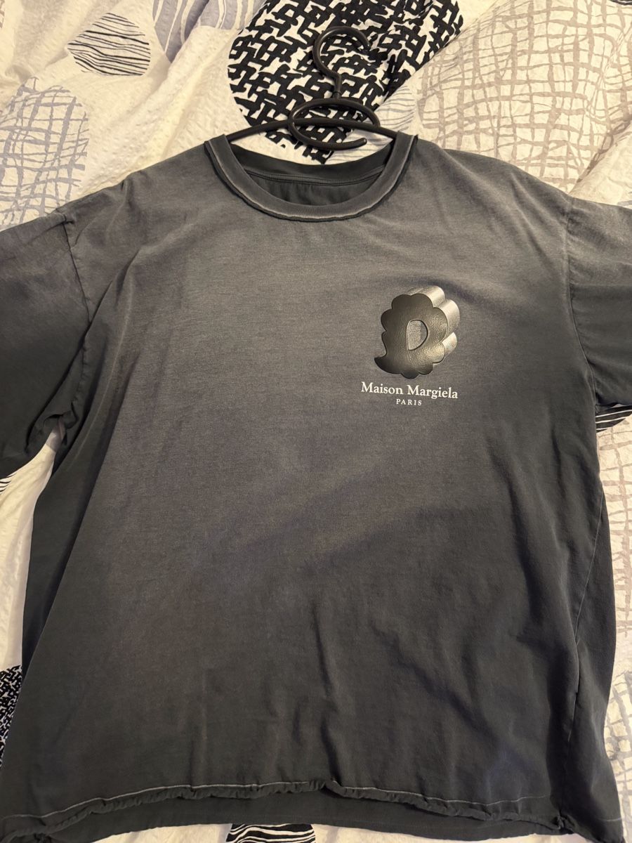 Maison Margiela T-shirts: T-shirt maison margiela – D'occasion à Conthey par LuCavalli