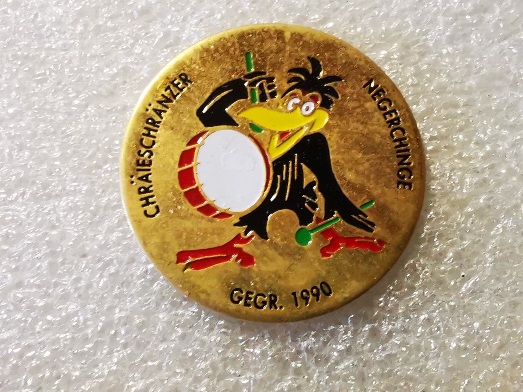 Placchette & Badge: Ansteckpin 133: Chräieschränzer – Usato da Oppligen venduto da Pin-Fall-Shop