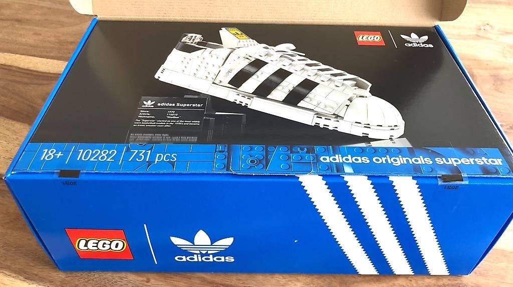 Lego Giocattoli: Lego Adidas Superstar – Nuovo e nell'imballaggio originale da Ittigen venduto da Ganjaiii 3