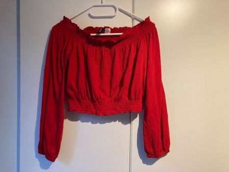 Schulterfreies, rotes Langarm Top Gr. M