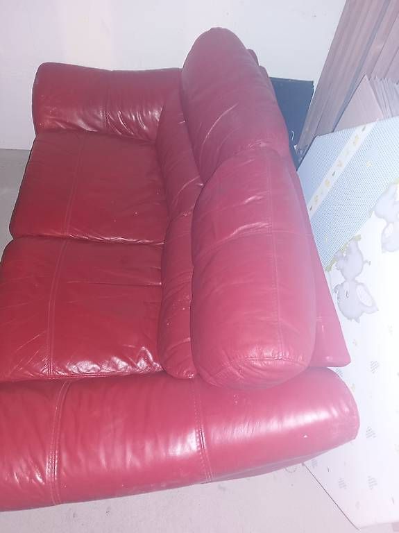 Divani: Qualität Sofa Leder Rot – Usato da Arbon venduto da Bieridiot 1