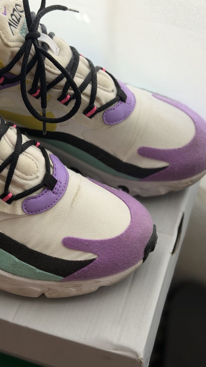 Chaussures hommes: Baskets Nike Air Max 270 React multicolores taille 39 – Défectueux à Boniswil par sol_rr6s 5