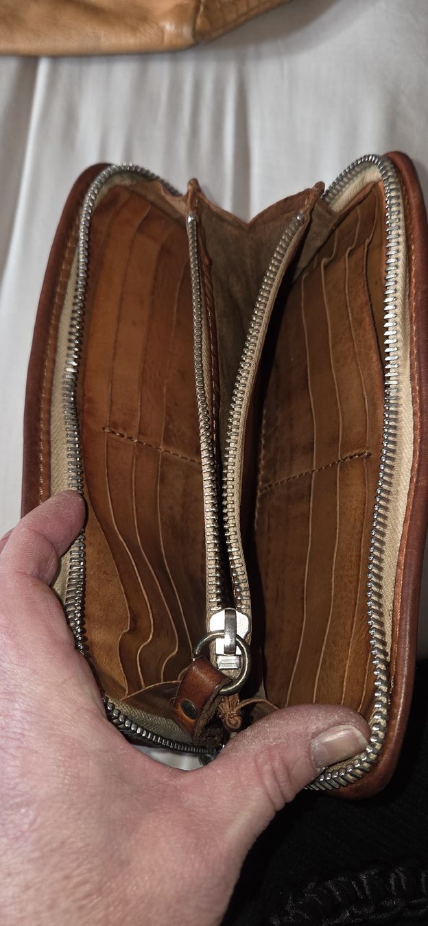 Campomaggi Borse da donna: Campomaggio Ledertasche mit Portemonnaie, – Usato da Busswil BE venduto da Angy1974 2