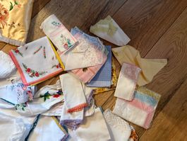 75 Stück neu & alt Damen Taschentücher Konvolut 1a