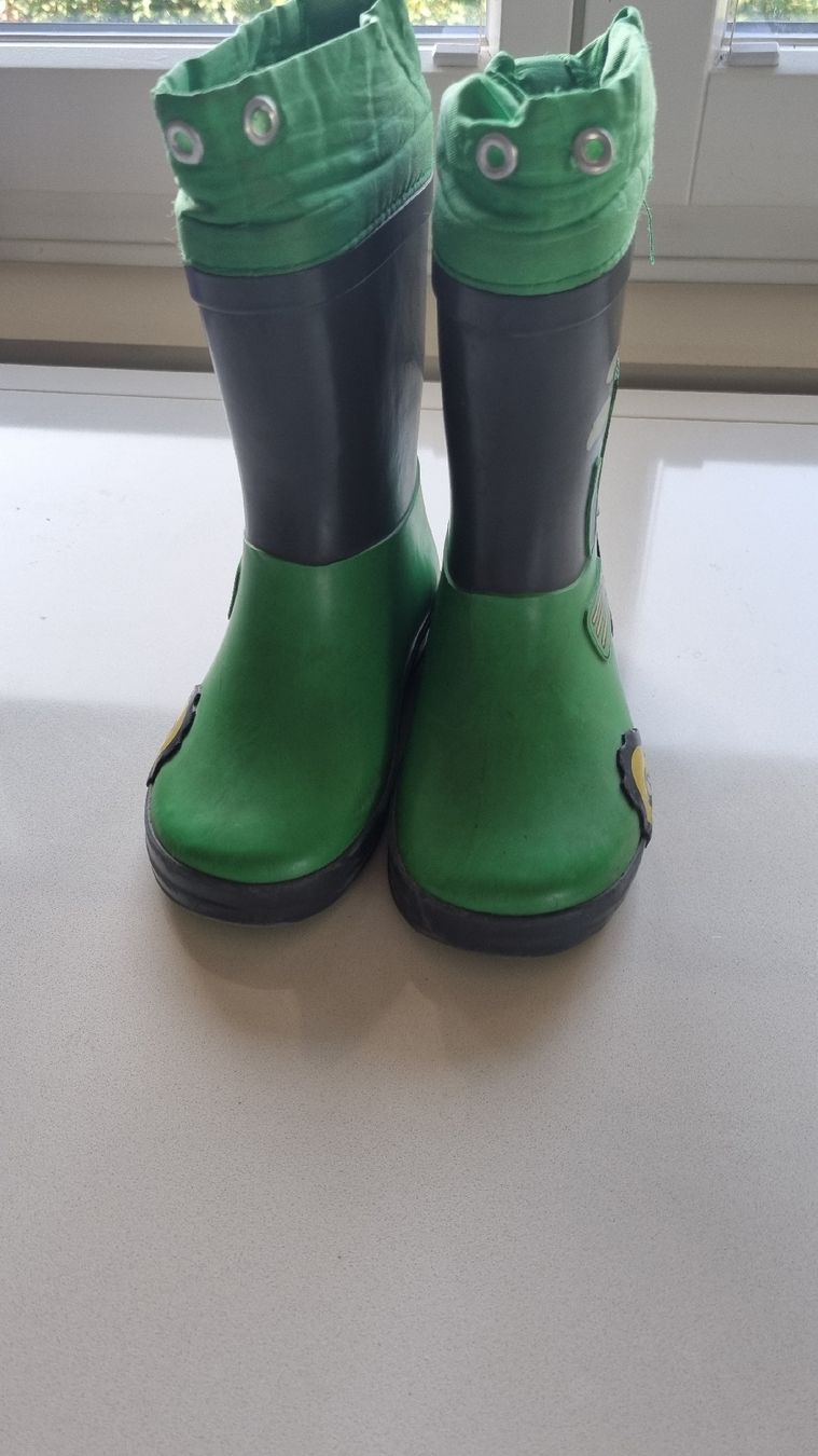 Scarpe per ragazzi: Botte de pluie garçon – Usato da Ferpicloz venduto da Clicli014