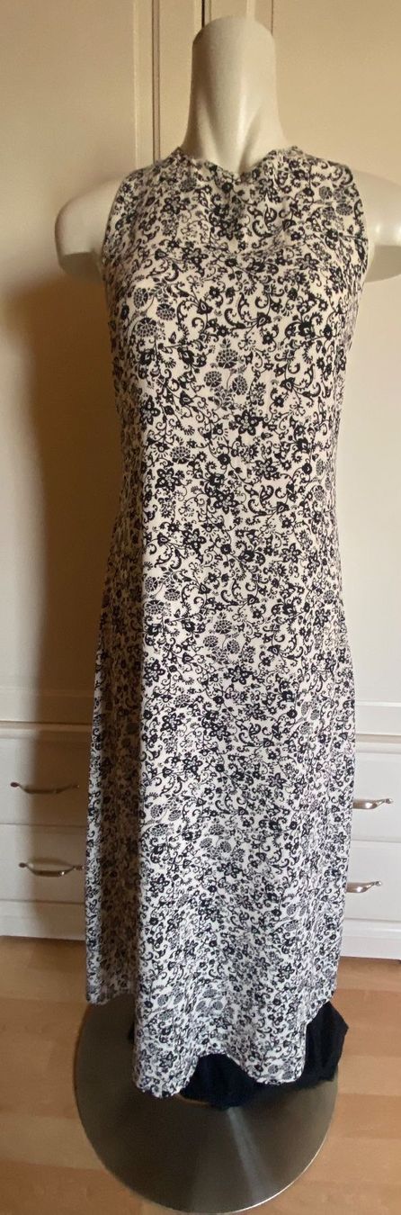 Robes: Sommer Kleid – D'occasion à Liestal par Goldart