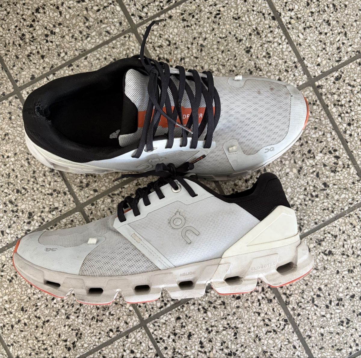 On Herrenschuhe: On Running Cloudflyer 4 – Gebraucht aus Winterthur von dan_qpv7
