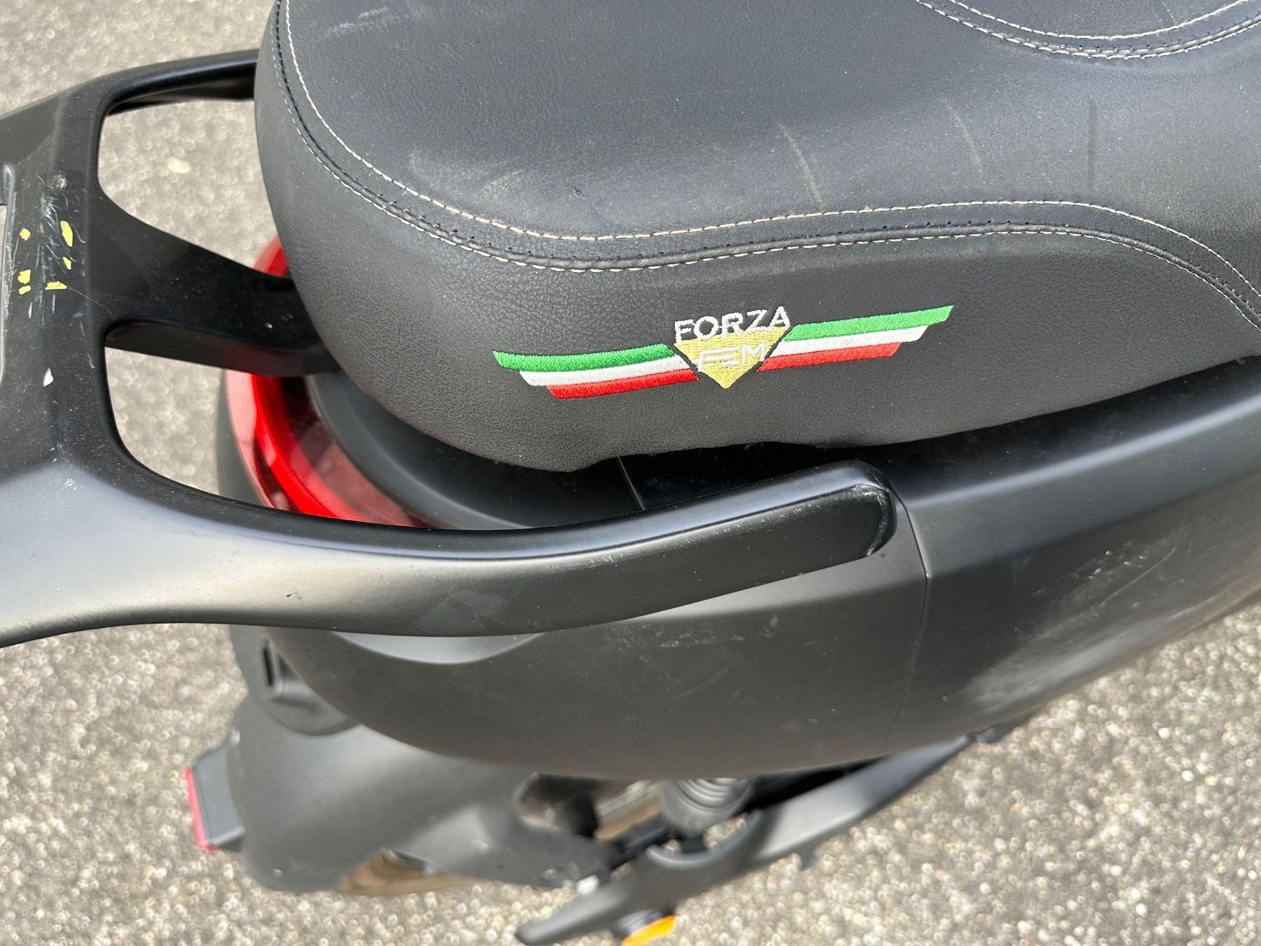Voiturettes électriques: Forza E-Roller – Défectueux à Liestal par FuV01 3
