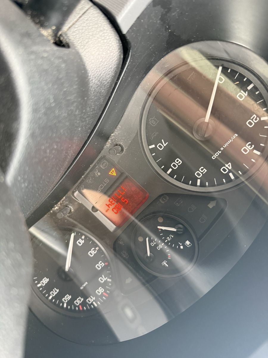 Citroën Autos: Citroen berlingo – Gebraucht aus Adliswil von F.B.E 9