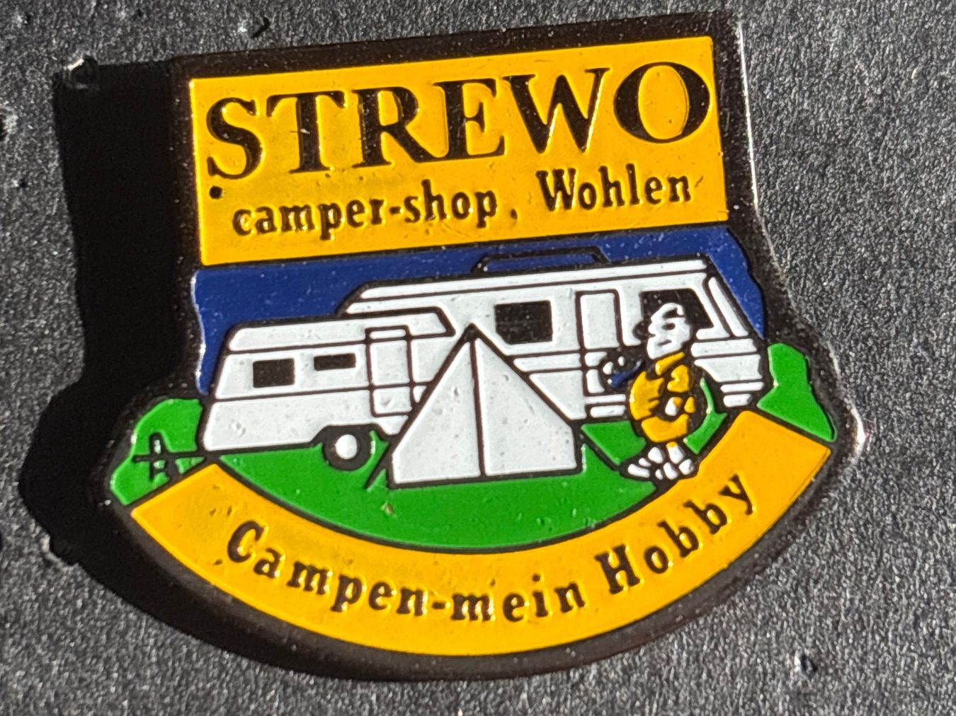 Plaquettes & Badges: Pin Camping Strewo – D'occasion à Lützelflüh-Goldbach par NicoleL.