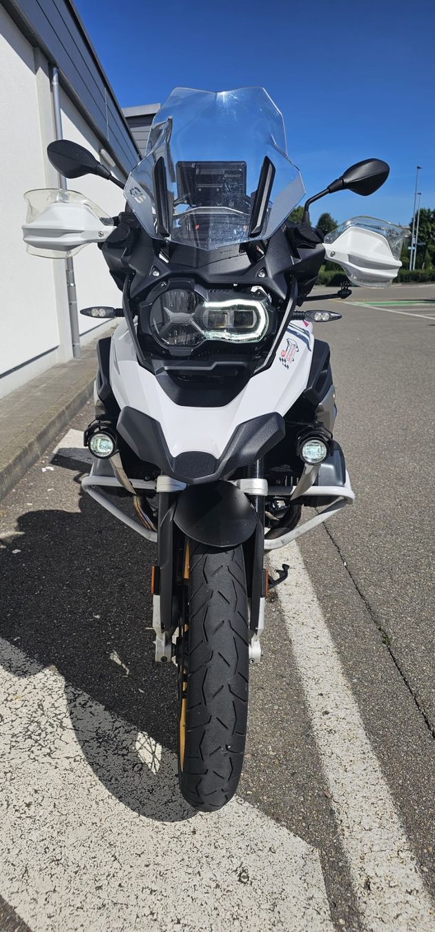 BMW Route: BMW R 1250 GS ABS – D'occasion à Pfäffikon ZH par flyygirl9 4