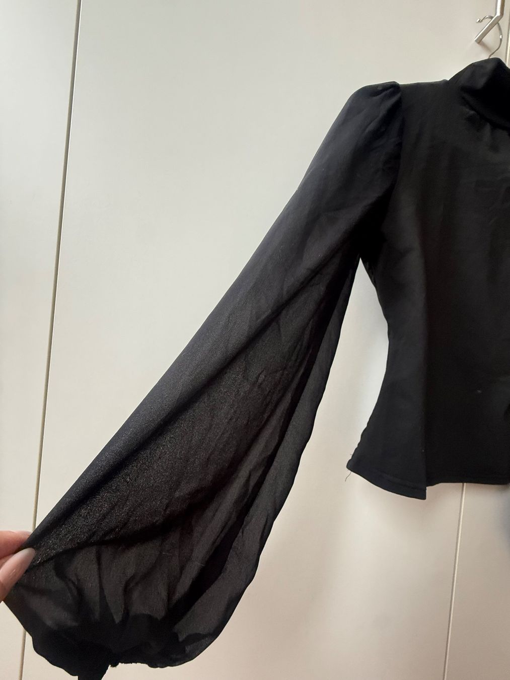 Blusen: Schwarze Bluse – Neu (gemäss Beschreibung) aus Goldach von jil_vnd8 1