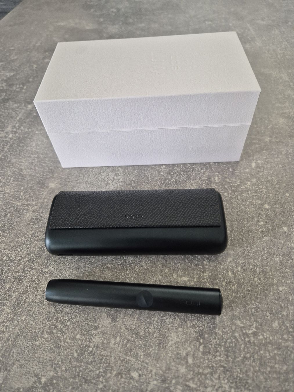 Iqos Autres tabacs: IQOS ILUMA Prime NEU! – Neuf (Voir description) à Oetwil am See par Janina5