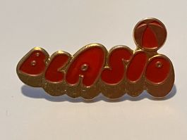 1 Pin Blasio