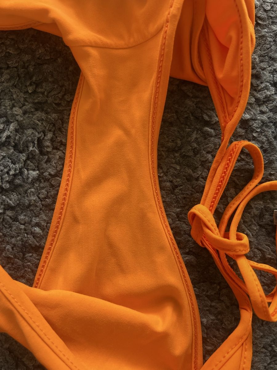 Gucci Maillots de bain & Bikinis: Bikini Gucci orange Grösse M – D'occasion à Effretikon par Briga.S. 7