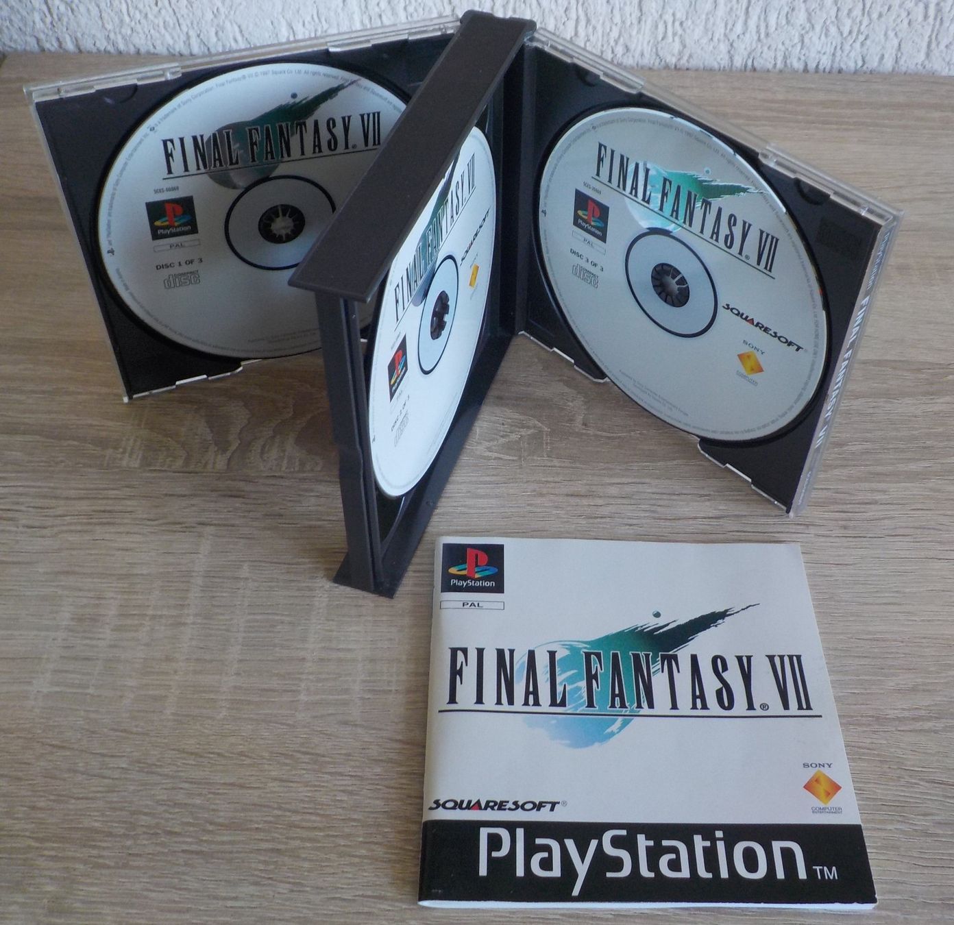 Sony Spiele: FINAL FANTASY 7 – Gebraucht aus Reinach AG von Masi 2