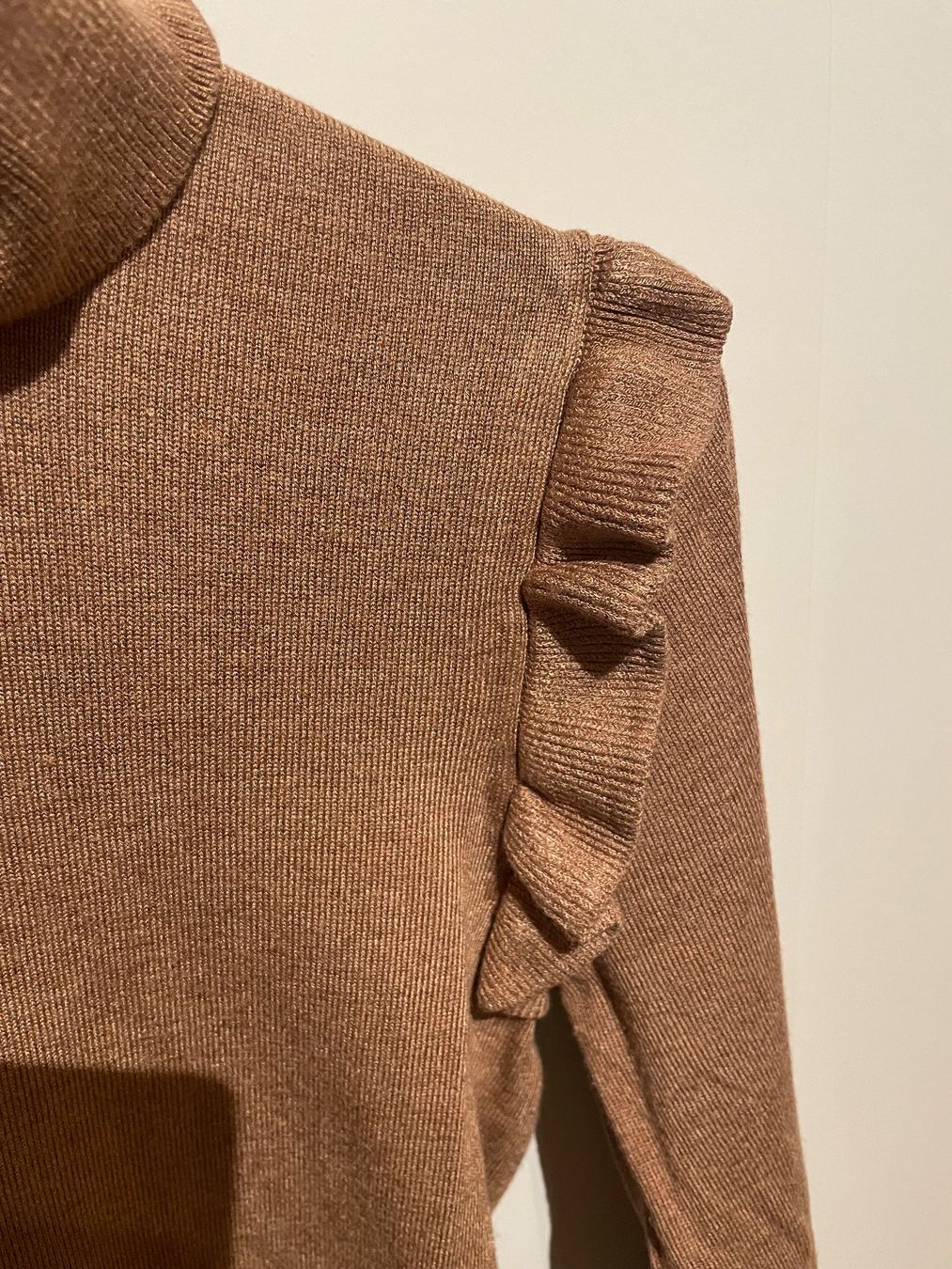 Maglioni & Felpe: Rollkragenpullover gr s karamell – Usato da Scherz venduto da Mandarine8 1
