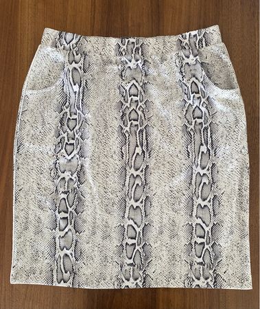 SANI BLU Rock Gr. 40 – neu mit Etikett – Snake Print