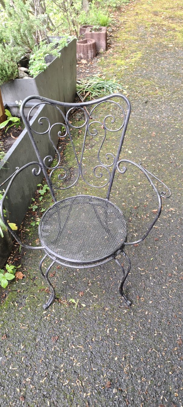 Sedie: 4 Antike Gartenstühle – Usato da St.Gallenkappel venduto da lalique 6