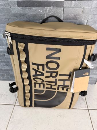 Grosser robuster Rucksack The North Face Fuse Box 30 L neuw.