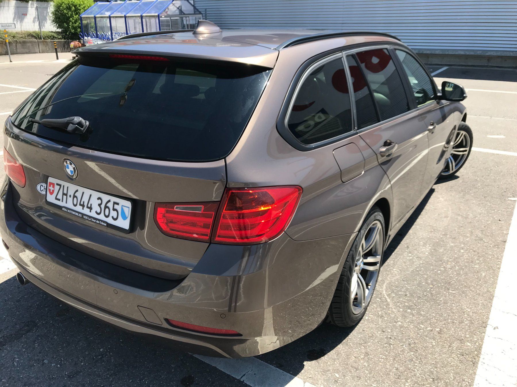 BMW Automobili: 2013 BMW318D Kombi, Head up, MFK – Usato da Zürich venduto da Tapehead 2