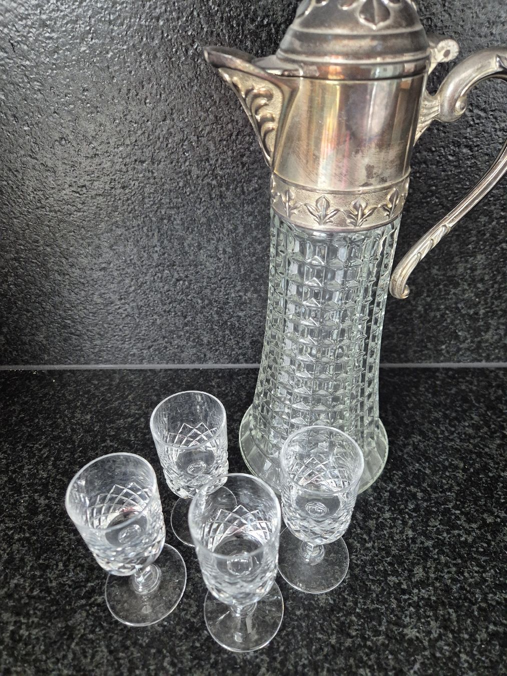 Caraffe: Glasskaraffe und Gläser – Usato da Obergerlafingen venduto da Country-Living 1