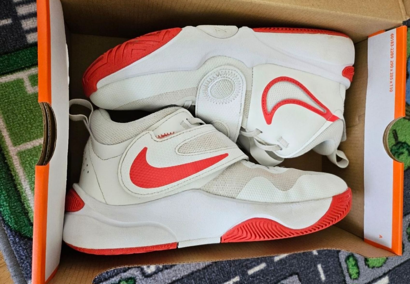 Herrenschuhe: Nike Turnschuhe (NP 79.90 chf) – Gebraucht aus Rapperswil SG von dslemer