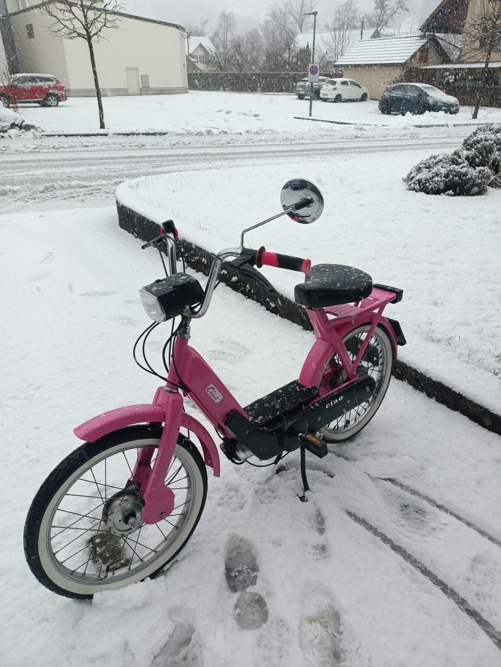 Piaggio Ciclomotori: Mofa Piaggio Ciao, Oldtimer Neu aufgebaut Pink – Nuovo (secondo la descrizione) da Oberkulm venduto da ontario92 3